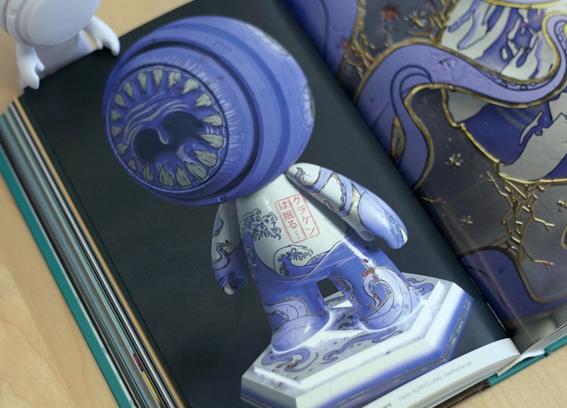 MeetMat_Book_Closeup4